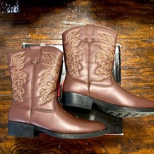 Deer staggs boys boots